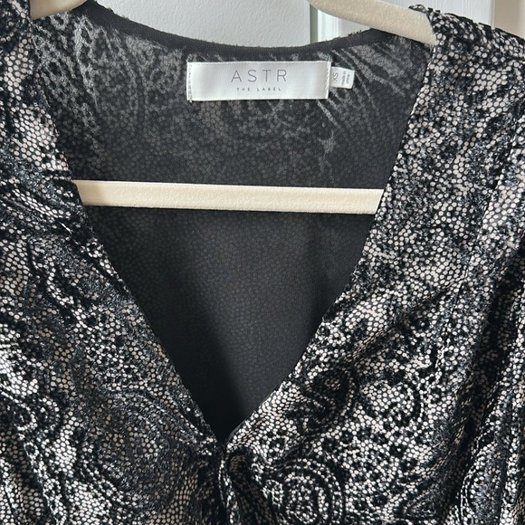 ASTR top - Picture 2 of 2